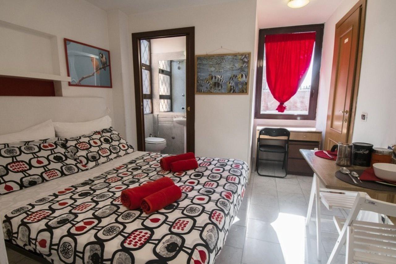 La Voliera Bed & Breakfast Rome Exterior photo