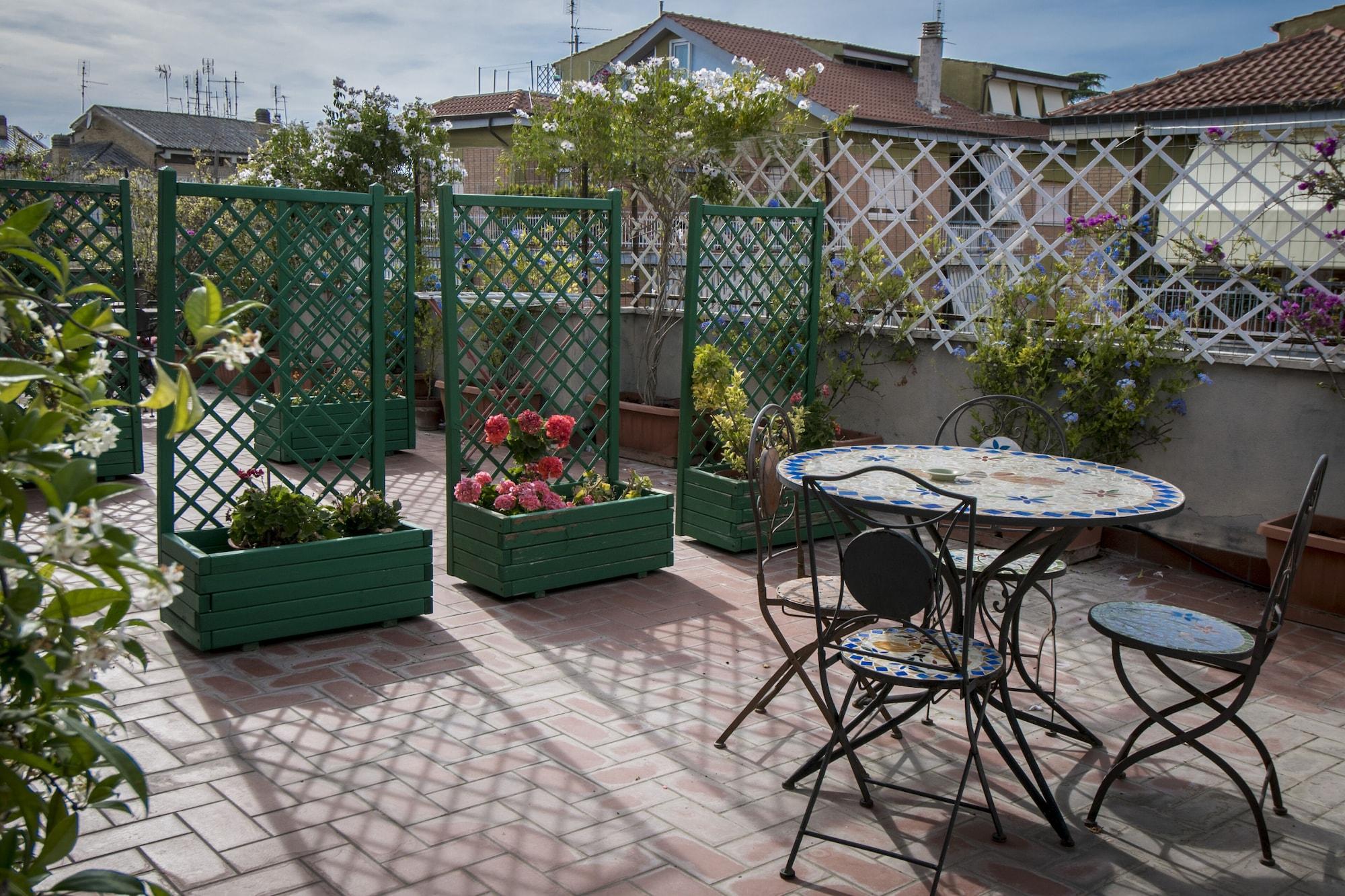 La Voliera Bed & Breakfast Rome Exterior photo