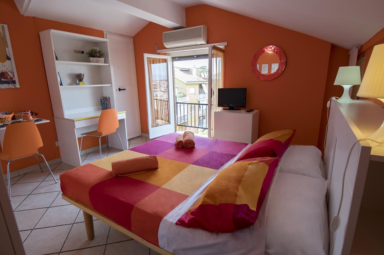 La Voliera Bed & Breakfast Rome Exterior photo