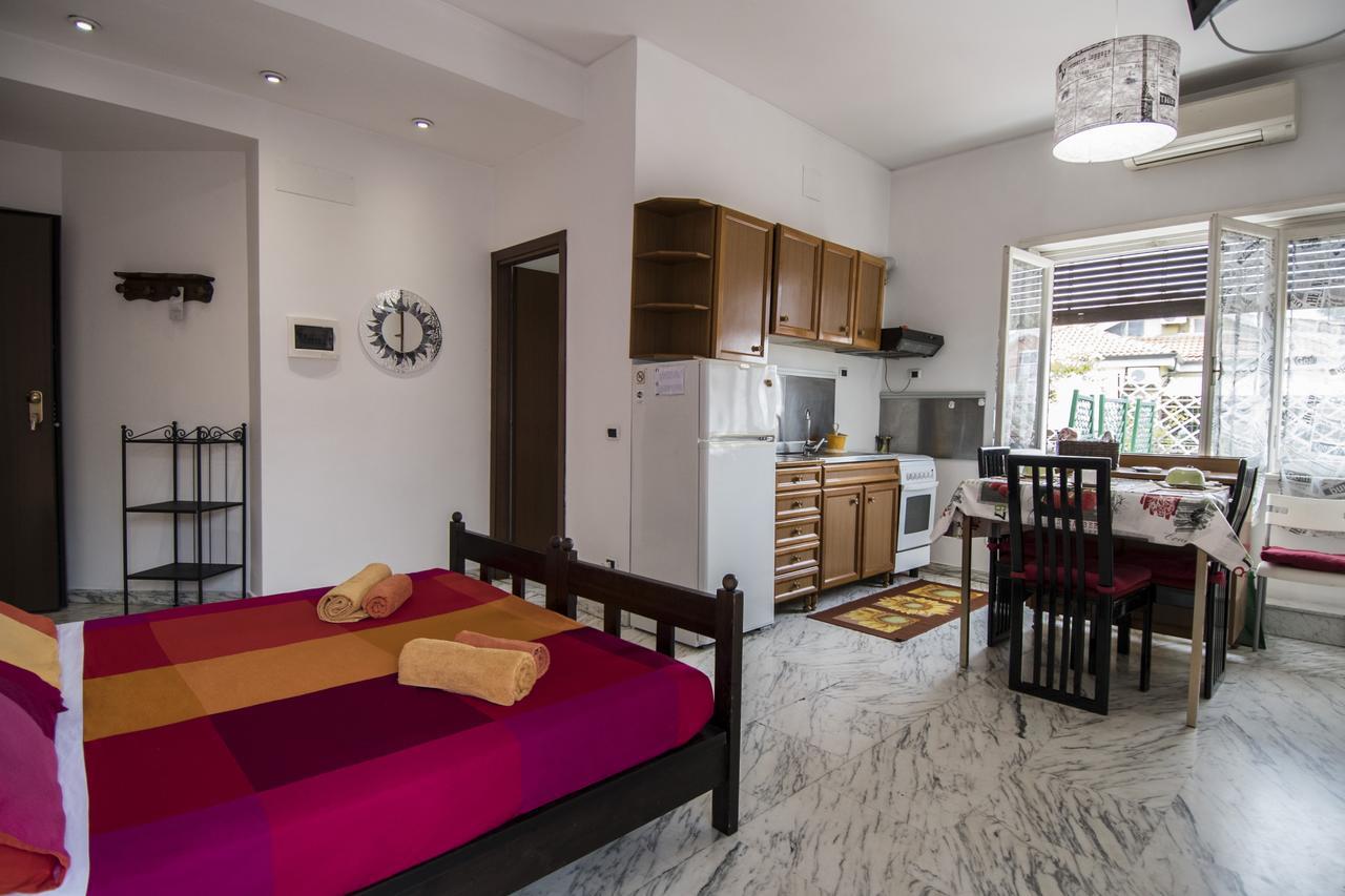 La Voliera Bed & Breakfast Rome Exterior photo
