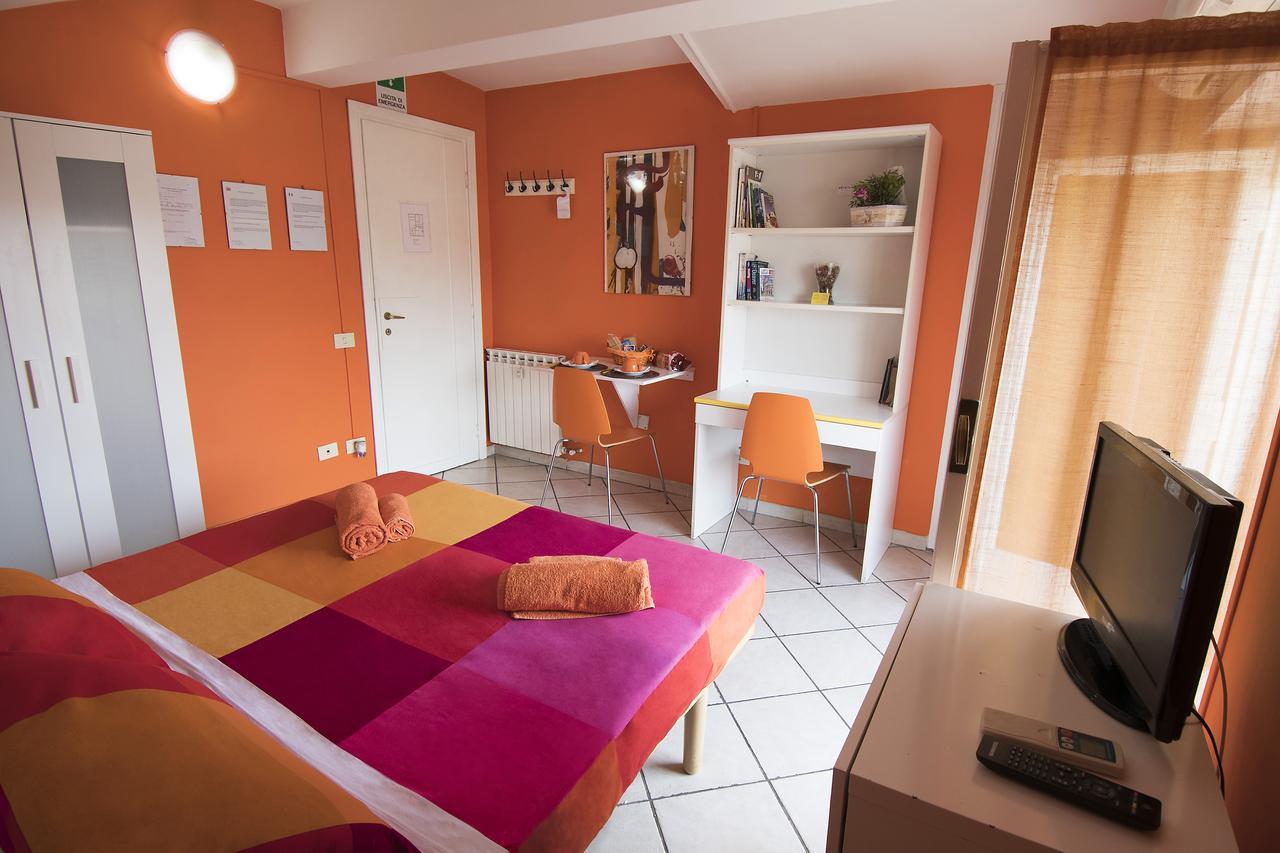 La Voliera Bed & Breakfast Rome Exterior photo