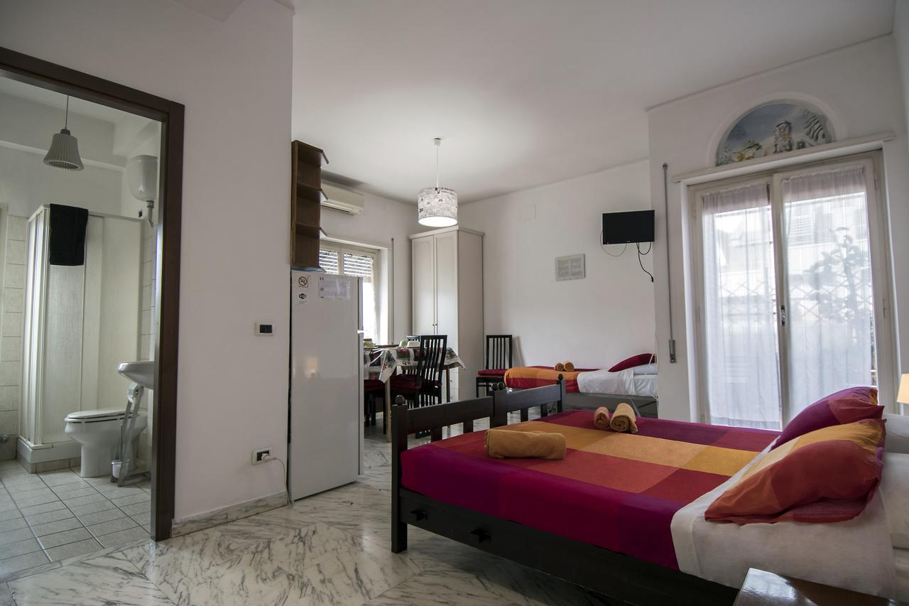 La Voliera Bed & Breakfast Rome Exterior photo