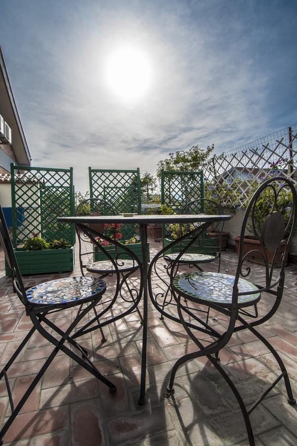 La Voliera Bed & Breakfast Rome Exterior photo
